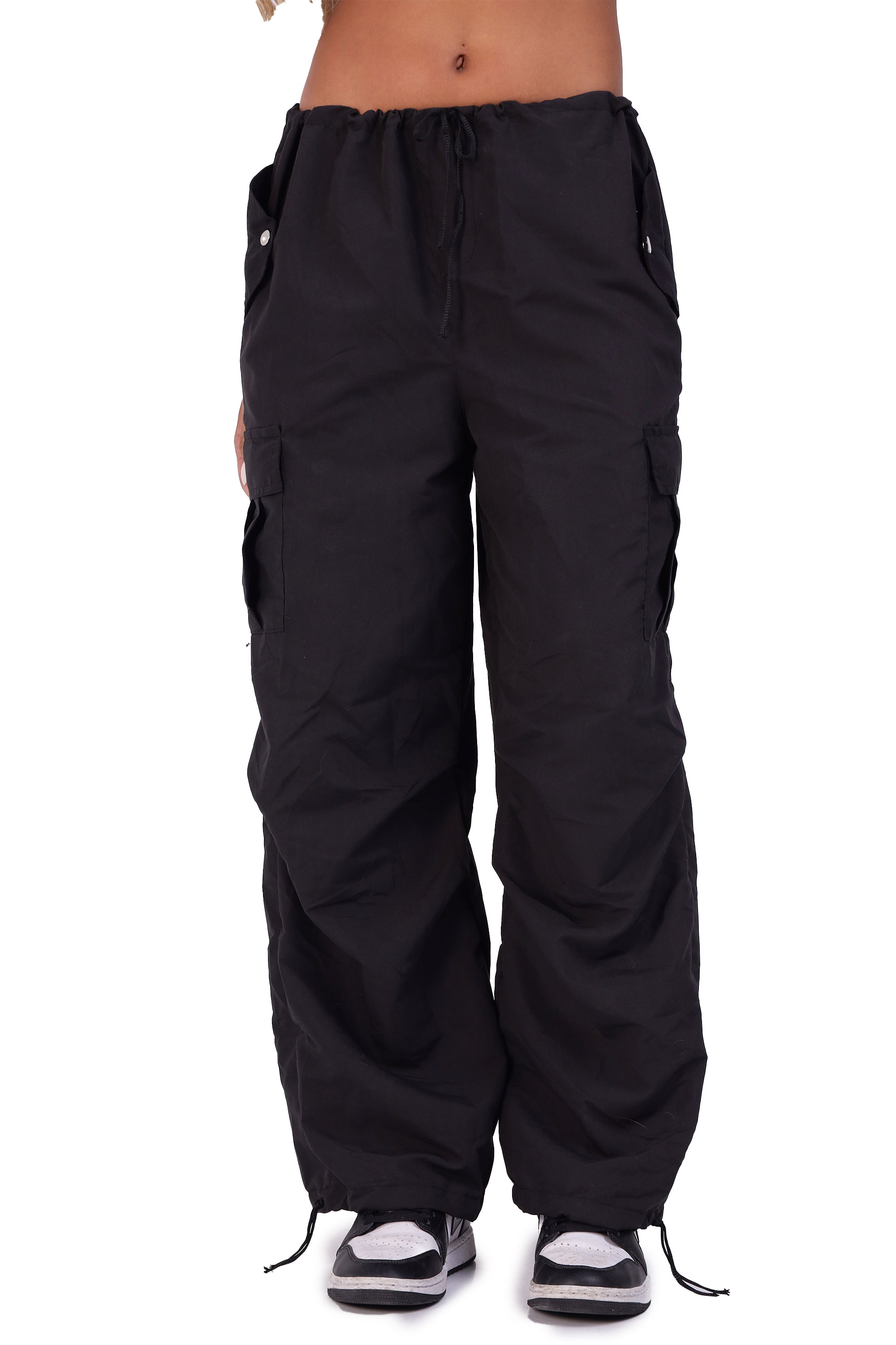 CALÇA PARACHUTE PRETA